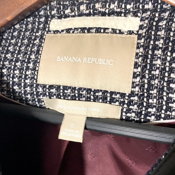 Banana Republic Woven Zip Blazer - Picture 3 of 5